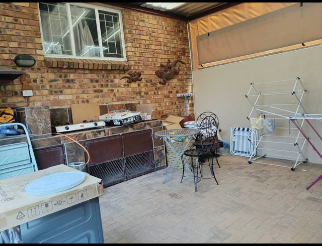3 BEDROOM SIMPLEX FOR SALE IN TERENURE